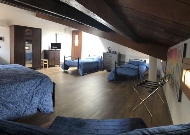 Family Room, Private Bathroom (External)