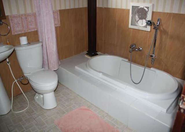 Superior Bungalow
