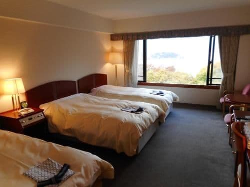 Lakeside Triple Room - Non-Smoking