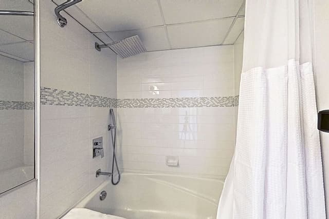 Room (Studio,Mountain View)