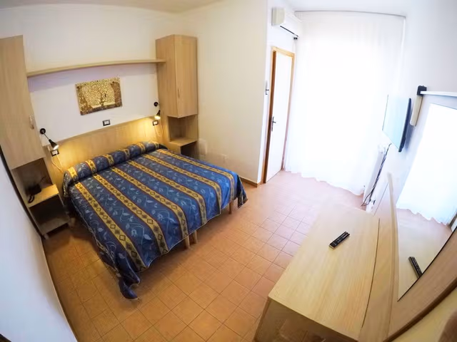 Double or Twin Room, 1 Double or 2 Twin Beds