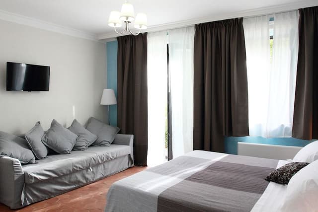 Superior Triple Room, 1 Bedroom, Ensuite, Garden View