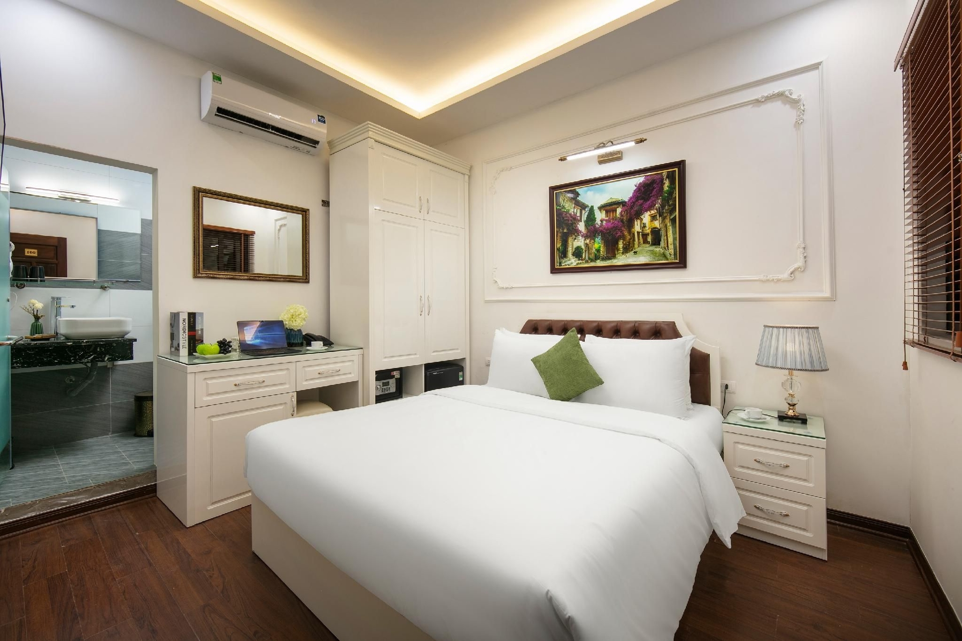 TrangTrang Luxury Hotel3