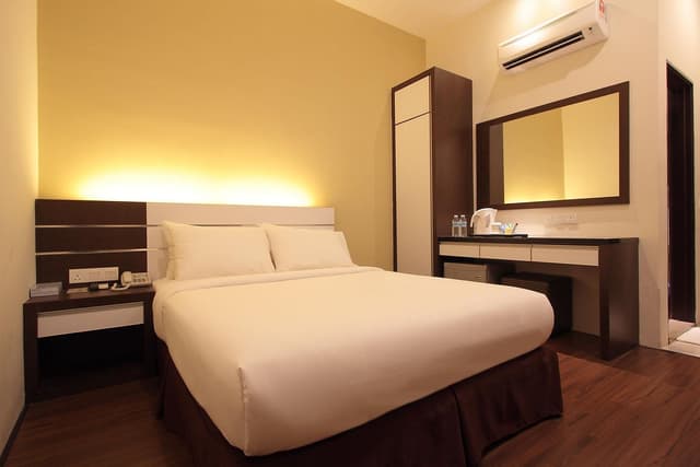 Standard Double Room - no window