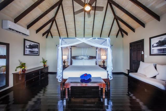 Sunset Plunge Pool Cottage