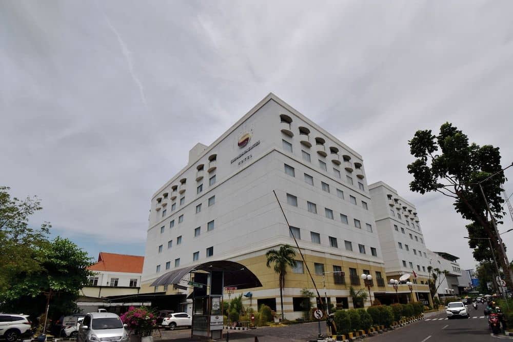 Surabaya Suites Surabaya Suites