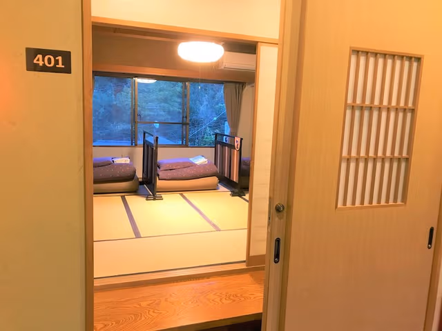 Japanese-style Family Room with Private Bathroom, Mountain View