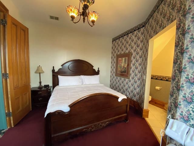Superior Room, 1 King Bed