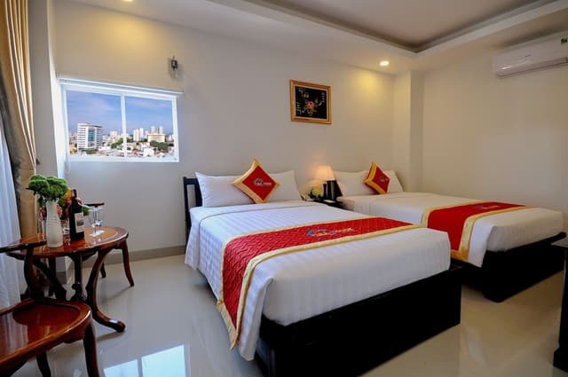 Deluxe Room, City View