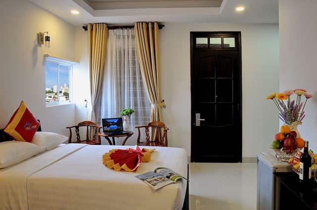 Deluxe Room, City View