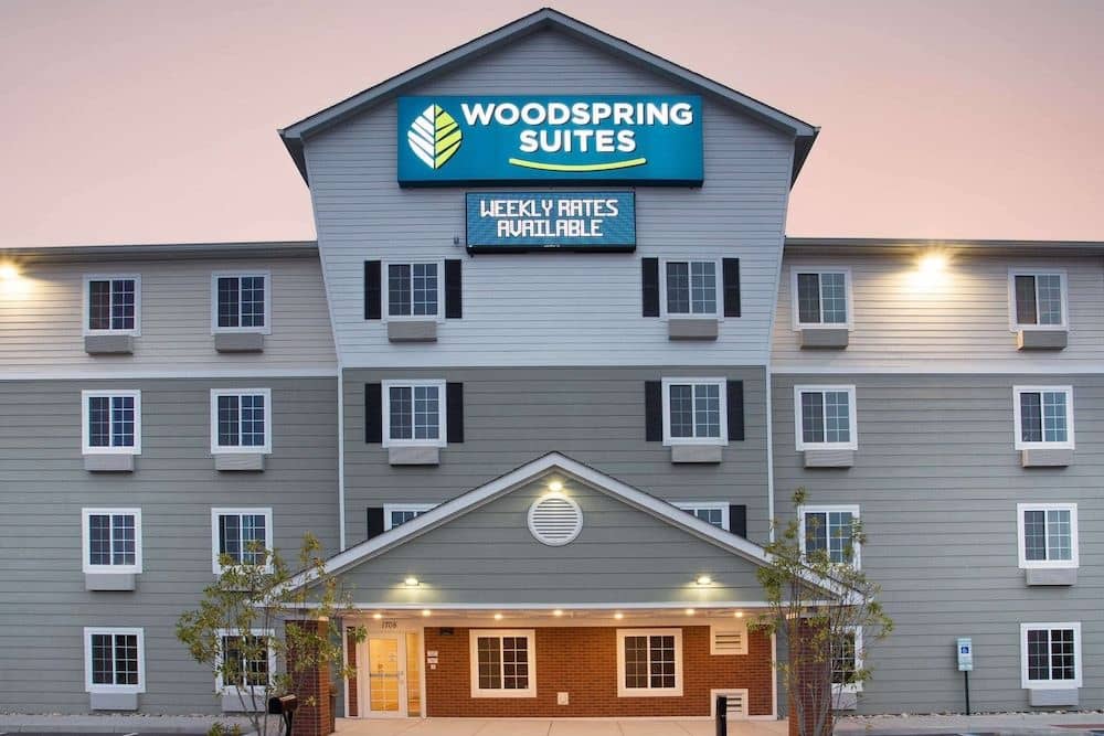 WoodSpring Suites ChesapeakeNorfolk Greenbrier WoodSpring Suites ChesapeakeNorfolk Greenbrier