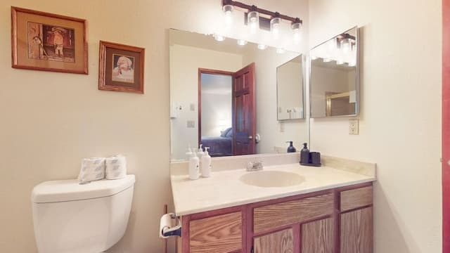Condo, 3 Bedrooms