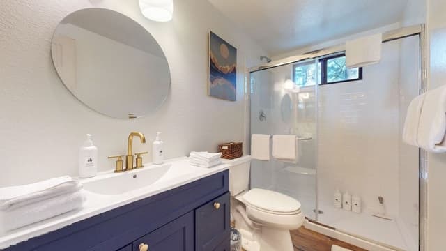 Condo, 2 Bedrooms