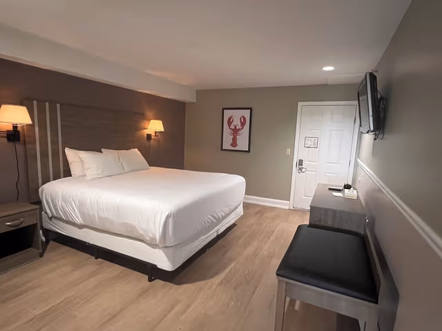 Panoramic Suite, 1 King Bed with Sofa bed, Balcony, Harbor View