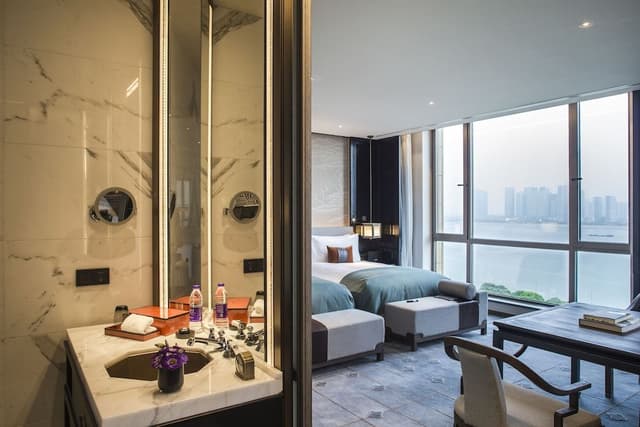 River View Open-Plan Suite Twin