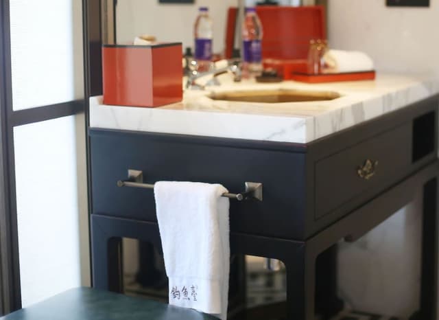 River View Open-Plan Suite Twin