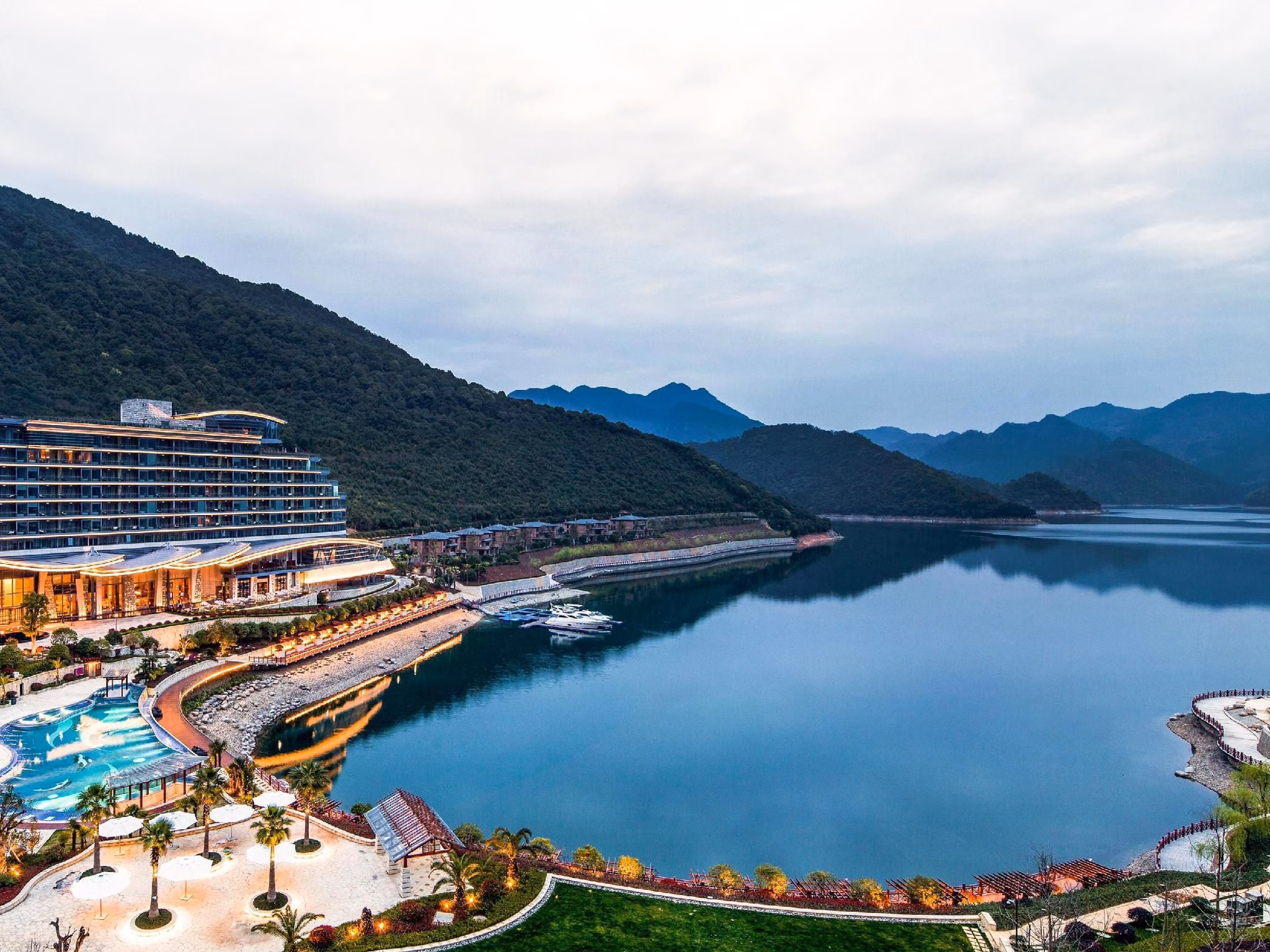 คราวน์ พลาซา หังโจว เทาแซนด์ ไอส์แลนด์ เลก (Crowne Plaza Hangzhou Thousand Island Lake)3