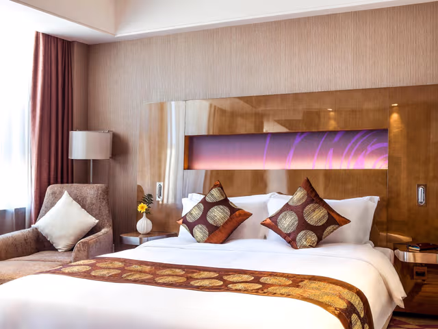 Superior Room with 1 King Size Bed
