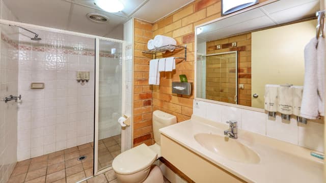 Executive Queen Room
