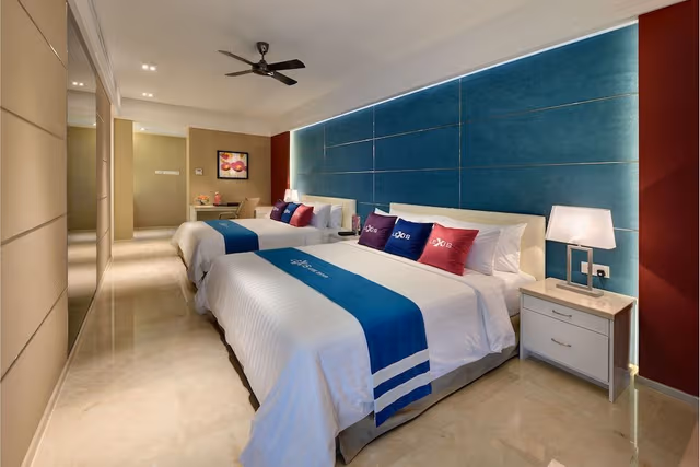 Executive Pool Suite