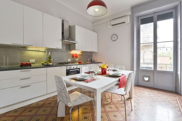 Design Apartment, 3 Bedrooms, Smoking, Kitchen (Location Address: Via Sassoferrato 1)