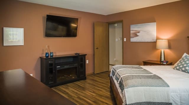 Executive Condo, 3 Bedrooms, 2 Bathrooms
