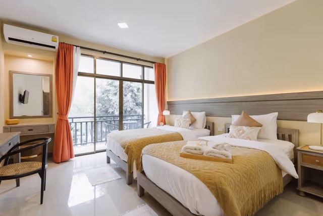 Deluxe Twin Room