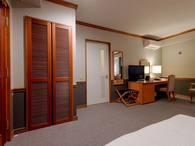 Twin/23sqm/Main Building(Non-Smoking)