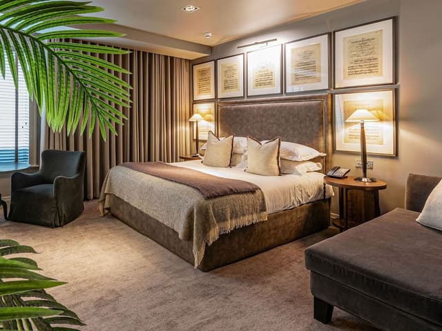 Junior Suite