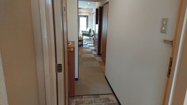 Standard Twin Room (Tomowru Building)