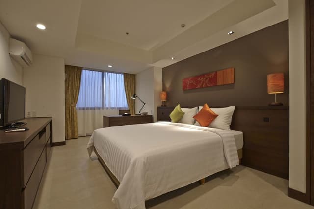 Deluxe Suite