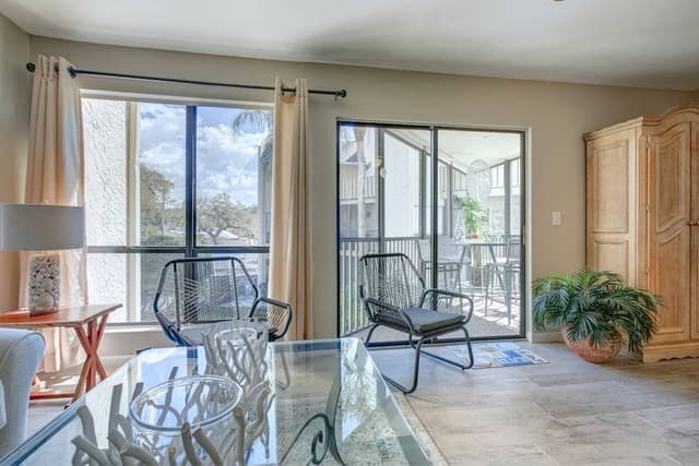 Condo (Bay Oaks C 2nd Floor)