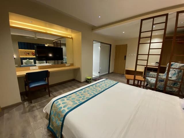 Standard Double or Twin Room with Balcony