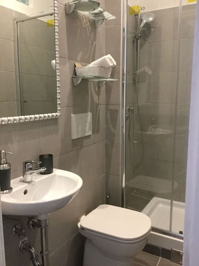 Triple Room, Canal View (External private bathroom)
