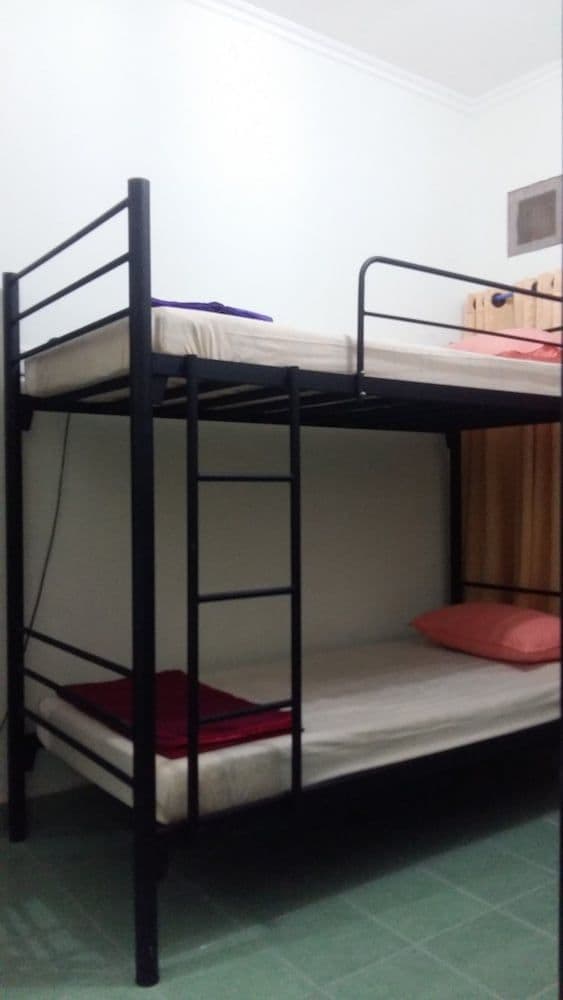 Shared Dormitory, Mixed Dorm (AC)