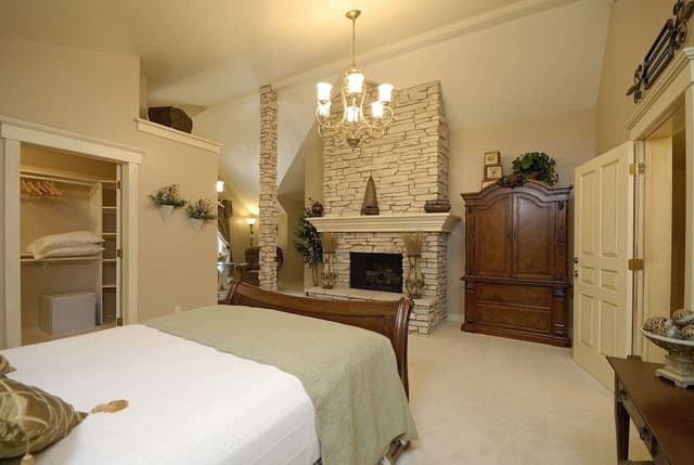 Luxury Suite, 1 King Bed (The Bella Suite)