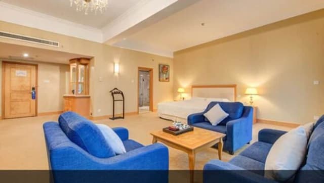 Deluxe Room, 1 King Bed