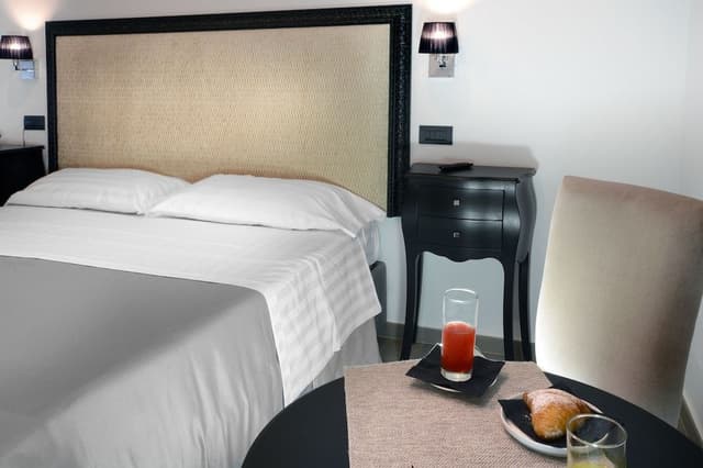 Standard Room, 1 Double Bed