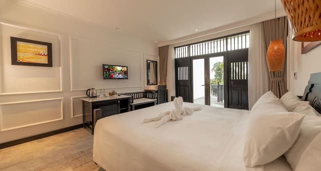 Deluxe Double Room, Garden View