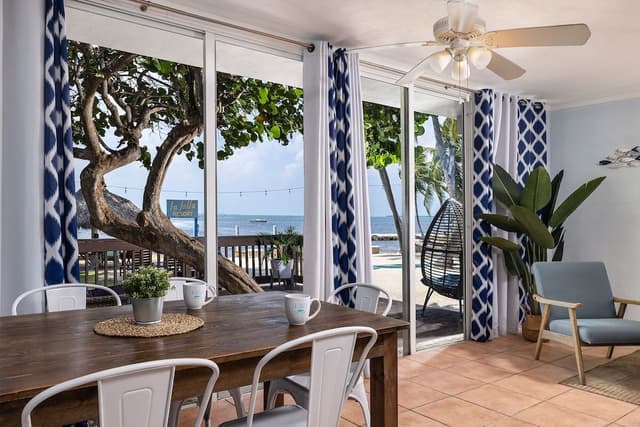 Superior Bungalow, Multiple Beds, Beachfront (Ground Level Sleeps 6)