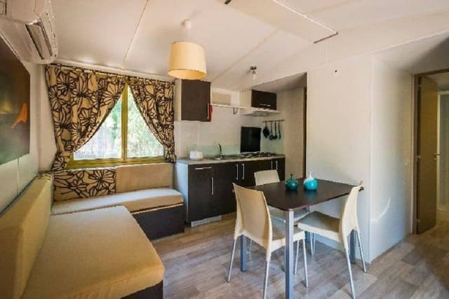Mobile Home, 3 Bedrooms