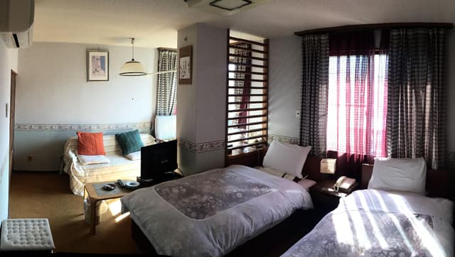 Twin Room with Bathroom