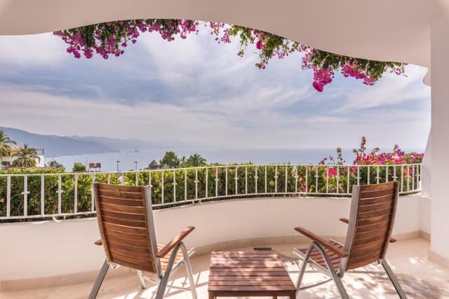 Grand Junior Suite Double with Ocean View