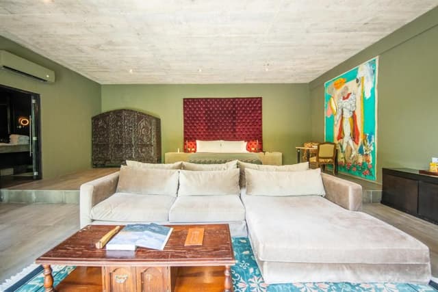 Junior Suite with Garden View