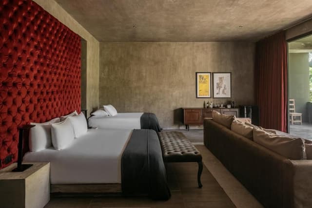 Family Village Suite