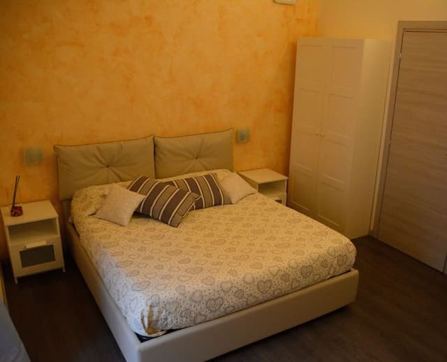 Double Room (Stesicorea)