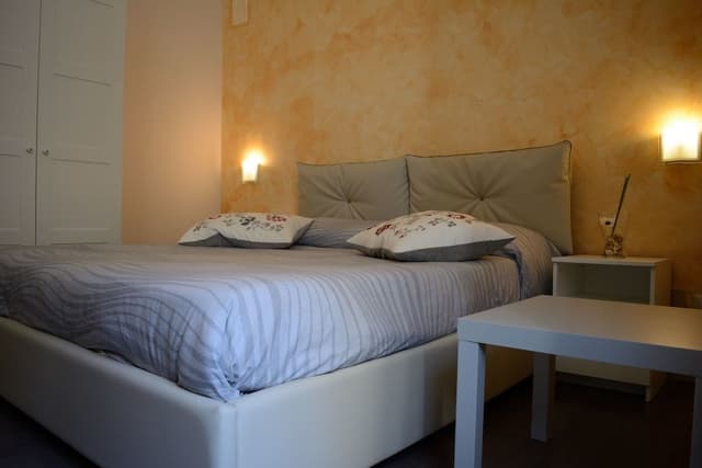 Double Room (Etnea)