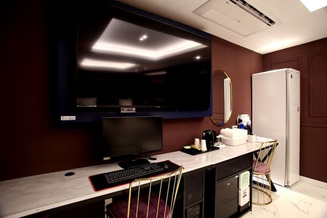 C Premium Room