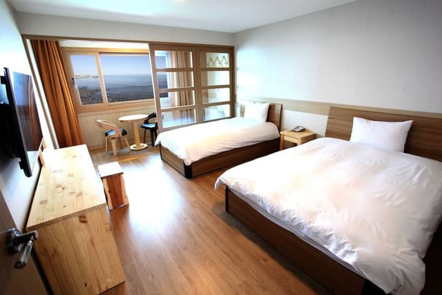Premium Twin Room, Ocean View (New Building)