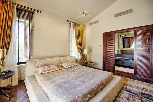 Villa, 4 Bedrooms